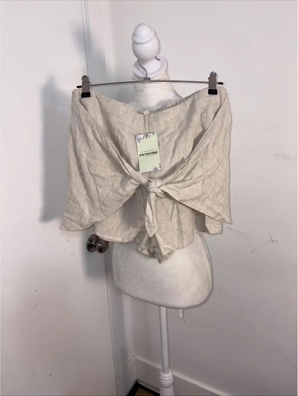 We:some Linen Blend Shorts, Front Tie Side Zipper Elastic Back Waist‎ Large NWT